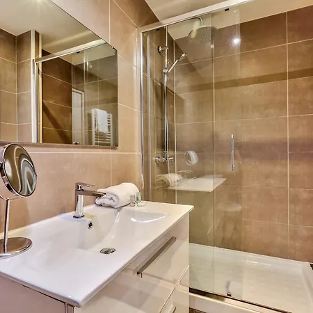 02 Best Flat Montorgueil 1 * Paris